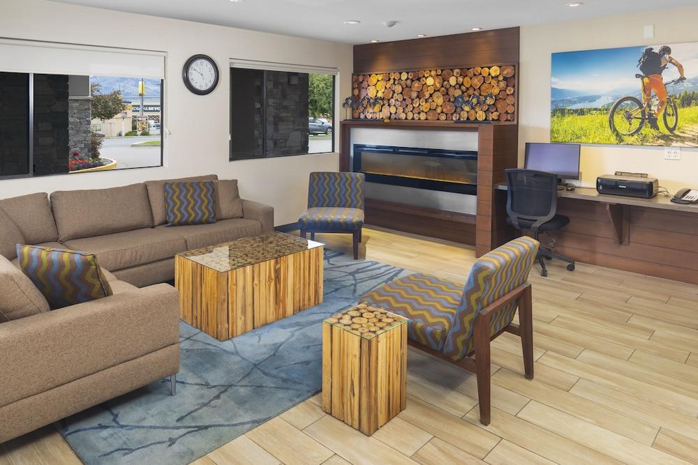 Accent Inns Kamloops Extérieur photo